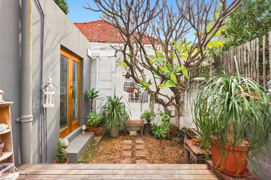 2 Bedroom Property for Sale in Tamboerskloof Western Cape